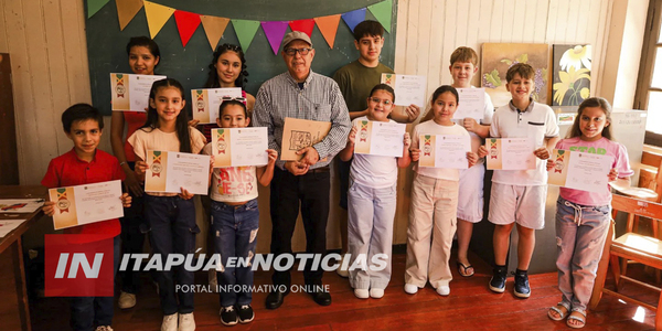 CLAUSURA DE LAS CLASES DE DIBUJO A MANO ALZADA EN HOHENAU - Itapúa Noticias