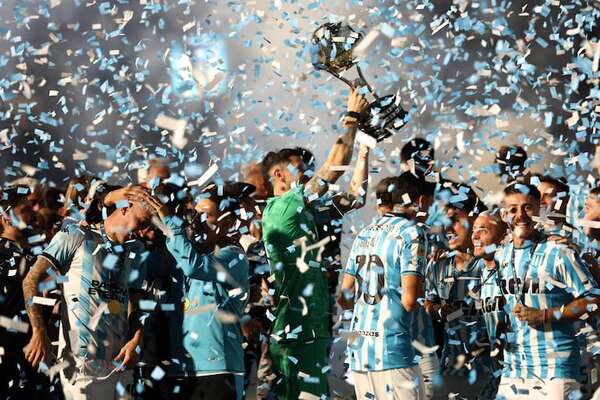Racing: la enésima muestra de cariño y agradecimiento al Paraguay - Fútbol - ABC Color