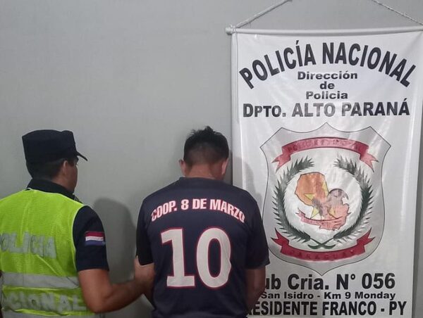 Detienen a sujeto con orden de captura e incautan arma de fuego de su poder