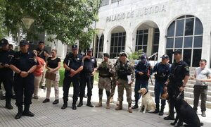 Kurepas relacionan amenaza de bomba en el Palacio de Justacia con senador detenido