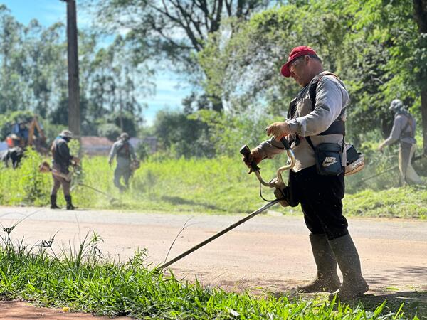 Avanzan las tareas de limpieza en el marco de la campaña "Cambyretá Distrito Limpio y Cuidado"