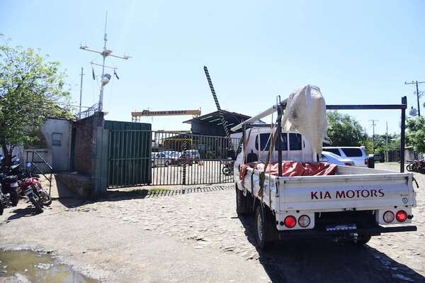 Venta de tierras de zona de astilleros es “solo regularizar la ocupación histórica”, dice Nelson Mora - Nacionales - ABC Color