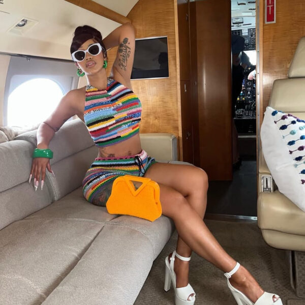 Cardi B gasta USD 3 millones al mes