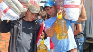 Miles de pescadores de Itapúa reciben subsidio por veda