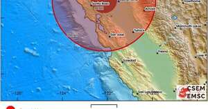 La Nación / Poderoso sismo afecta la costa norte de California y hay alerta de tsunami