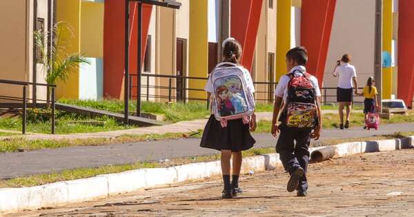 Diario HOY | Cobros a “voluntad” en inscripciones de alumnos no corresponden y deben ser denunciados
