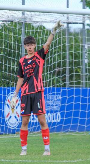 Imanol Gauto, un semillero aplicado de la “Academia” - Fútbol - ABC Color