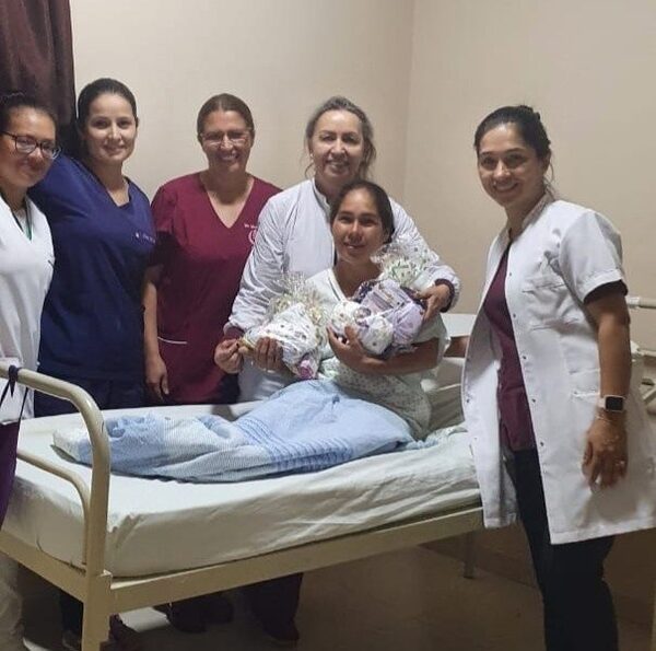 Atención oportuna del personal de salud salva vida en emergencia obstétrica