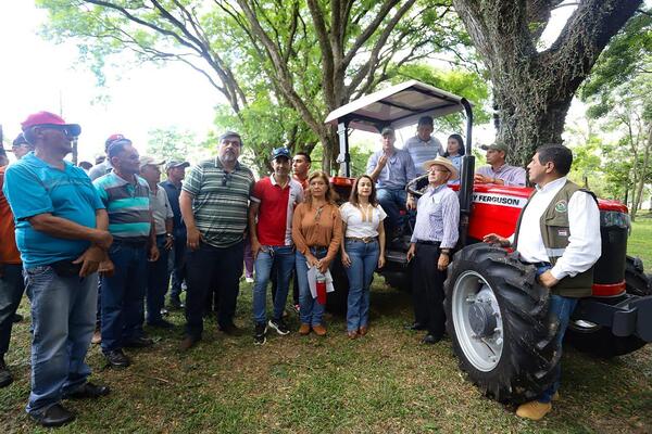 El gobierno impulsa la producción sostenible en Caazapá • PARAGUAY TV