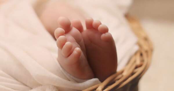 Diario HOY | Vecinas intervienen para salvar a bebé maltratada por su mamá borracha