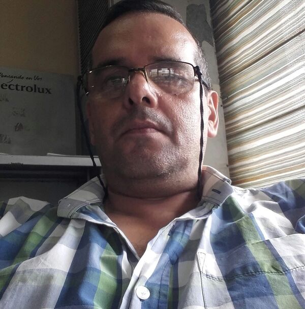 SE QUEDARON SIN COLACIÓN PORQUE PAPÁ USÓ LA PLATA PARA PAGAR COIMA