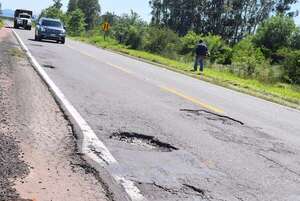Adjudican obras urgentes de ruta PY01: ¿Llegarán las mejoras de la desastrosa vía antes de las fiestas de fin de año? - Economía - ABC Color