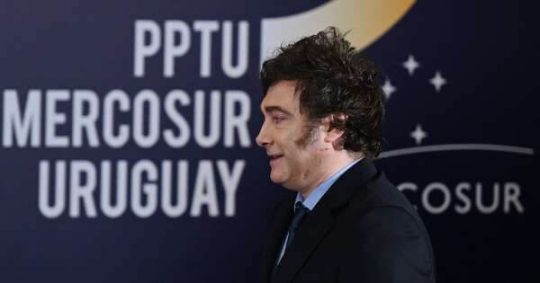 La Nación / Mercosur “terminó convirtiéndose en una prisión”, dijo Milei
