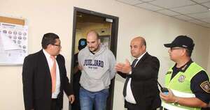 Diario HOY | Cantante enfrentará juicio oral por pornografía infantil y coacción sexual