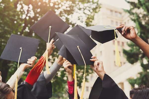 Fiestas de graduación truncadas por estafa: dónde y cómo denunciar los casos - Nacionales - ABC Color