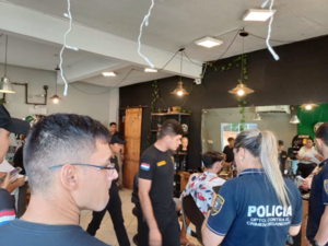 Capiatá: detuvieron a barberos que presuntamente captaban clientes para actos sexuales - Unicanal