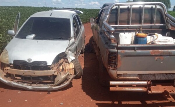 Distracción al volante provoca accidente en Minga Porã