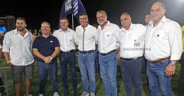 La Nación / Deporte y música en la final del torneo oficial de rugby