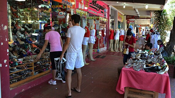 En Encarnación arrancó temporada veraniega y esperan mejorar ventas