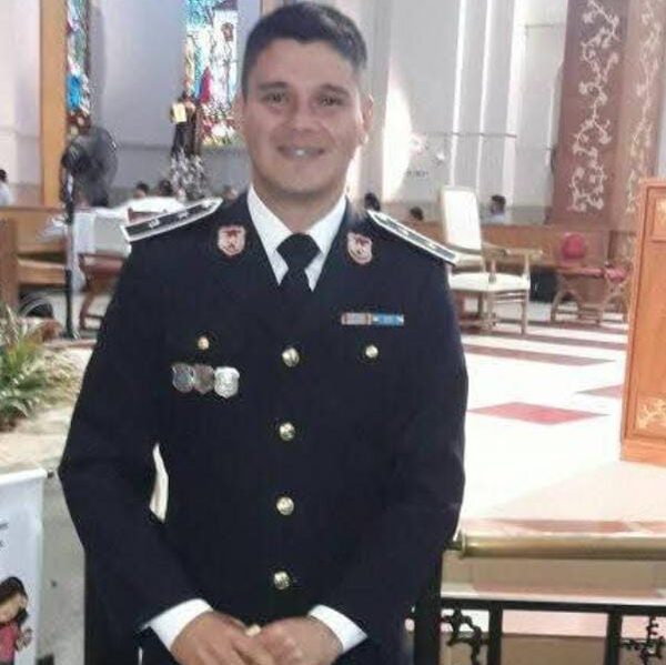 Denuncian cobro excesivo para graduación en escuela de Policía – Diario TNPRESS