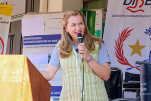 Ministra de Salud destaca a los consultorios nocturnos entre logros del año