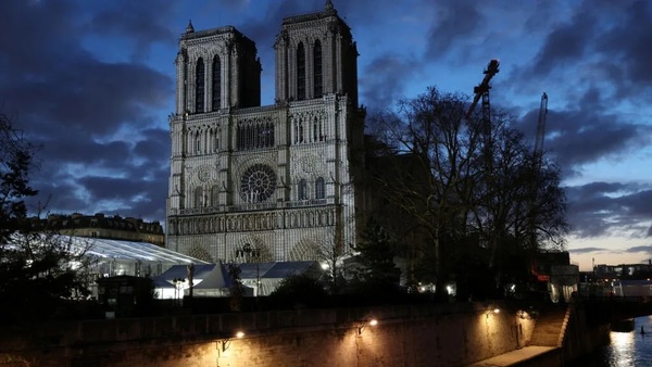 Notre Dame reabre sus puertas al mundo tras 5 años de restauración
