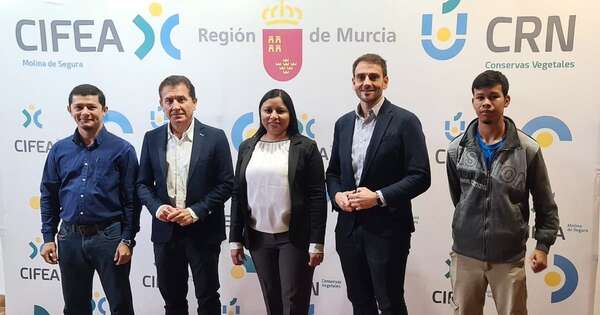 La Nación / Dos alumnos indígenas completan su formación agroalimentaria en Murcia