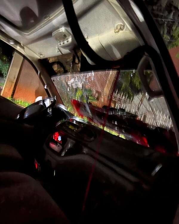 Joven destroza ambulancia de bomberos que intentaron auxiliarlo - ABC en el Este - ABC Color