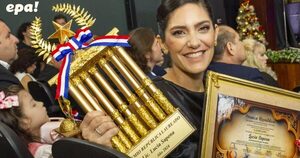 ¡Brillando como siempre! Lucía Sapena recibe el Premio República Laureados 2024