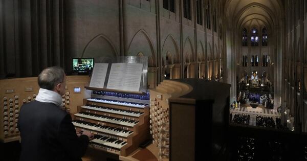 La Nación / Notre Dame: el gran órgano suena tras cinco años de silencio
