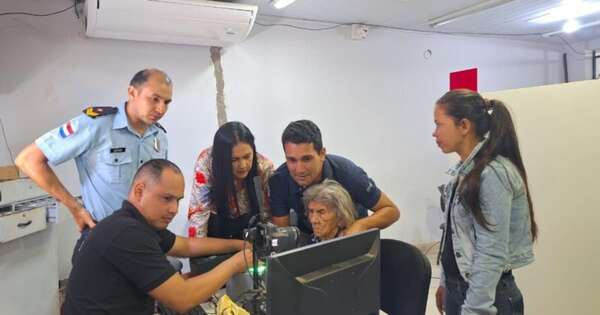 Diario HOY | Adultos mayores de Concepción obtienen cédulas a través de una campaña