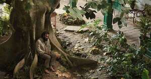 La Nación / “¿En qué me he metido?”, dice director de “Cien años de soledad”