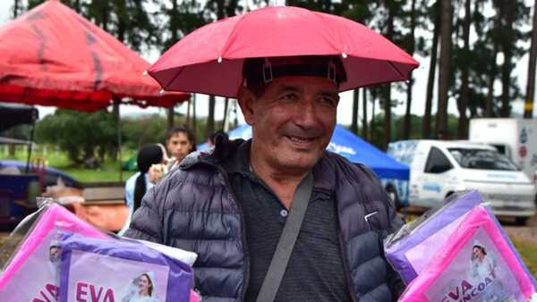 Calorazo, lluvia, fresquete: Todas las estaciones juntas durante la caminata
