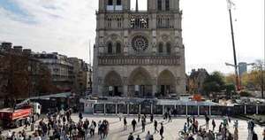 La Nación / Notre Dame vuelve a abrir a cinco años del incendio