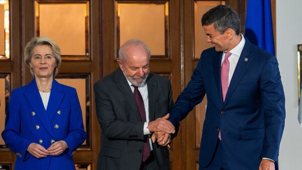 El Gobierno, en 7 actos