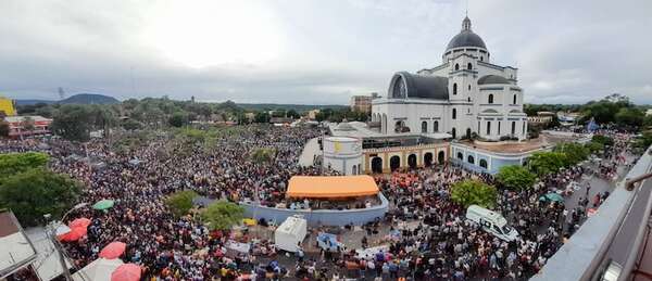 Iglesia cuestiona autoaumentos, nepotismo y sicariato, en el Día de la Virgen de Caacupé - Nacionales - ABC Color