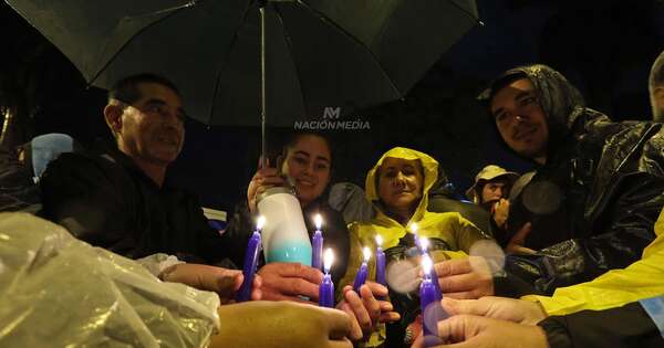 La Nación / Caacupé, un lugar donde convergen la fe, devoción y esperanza