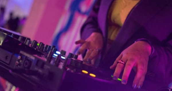 ICPA Treff celebra su cierre de año con arte y música