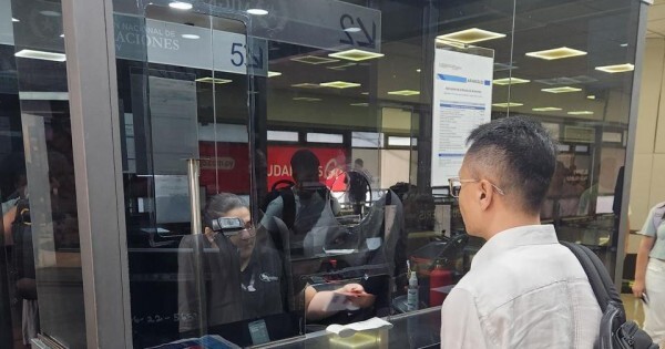 El Gobierno deportó al funcionario chino y se prepara para más "provocaciones"