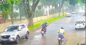 La Nación / Pareja paraguaya cae en Foz por robo de una moto