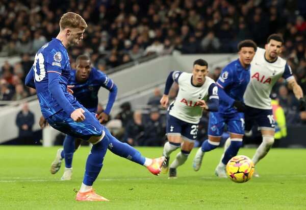 Chelsea remonta y se pone a cuatro puntos del Liverpool - Fútbol Internacional - ABC Color
