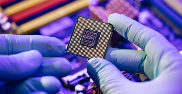 EE.UU aprobó exportación de chips AI a Microsoft en Emiratos Árabes Unidos