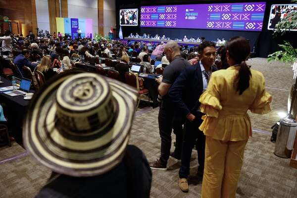 Cumbre de Unesco en Paraguay dejó más de 2,5 millones de dólares - Economía - ABC Color