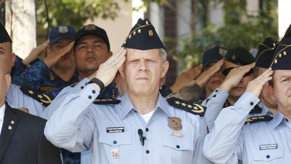 Comandante de la Policía no sabía sobre plan de "restructurar" cooperación con EEUU