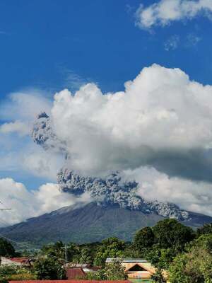 Filipinas evacua a 87 mil personas por erupción de volcán - Unicanal