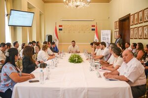 Panel con autoridades del Ejecutivo y la CSJ por el Día Internacional de los DD.HH. - .::Agencia IP::.