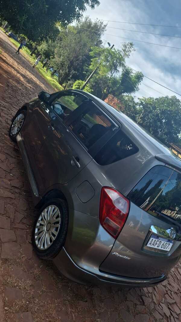 Hurtaron un automóvil de una vivienda en el barrio San Isidro de Encarnación
