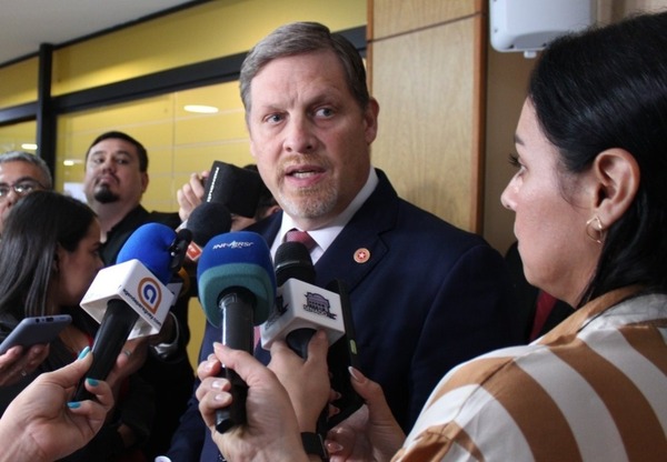 Aprueban decisión del Gobierno de trasladar relación de la DEA a la Policía Nacional - ADN Digital