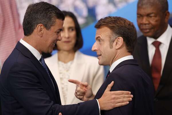 Inteligencia artificial y biodiversidad, dos de los temas en la agenda Macron-Peña - Mundo - ABC Color