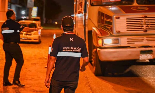 Dinatran sancionó a 5 empresas por cobrar pasajes más caros en el Operativo Caacupé – Prensa 5